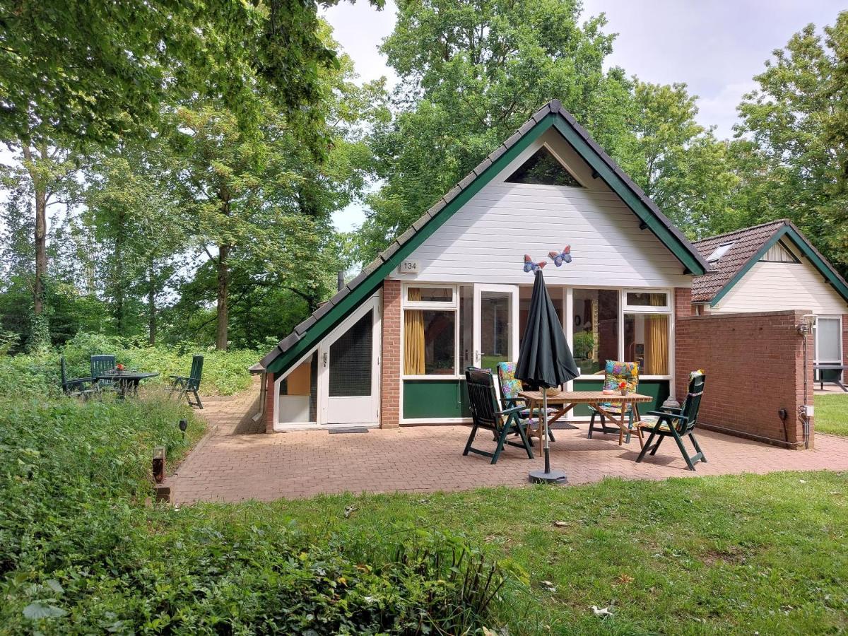 Butterflies, Bungalow 134 Simpelveld Exterior foto